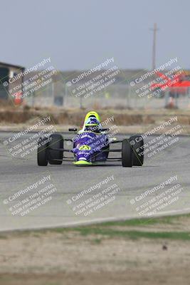 media/Oct-25-2025-CalClub SCCA (Sat) [[34c778dfbe]]/Group 5/Qualifying/